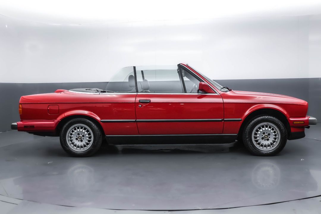 1987 BMW 3 Series