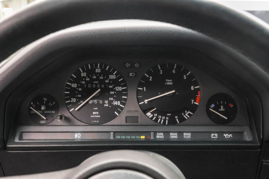 1987 BMW 3 Series