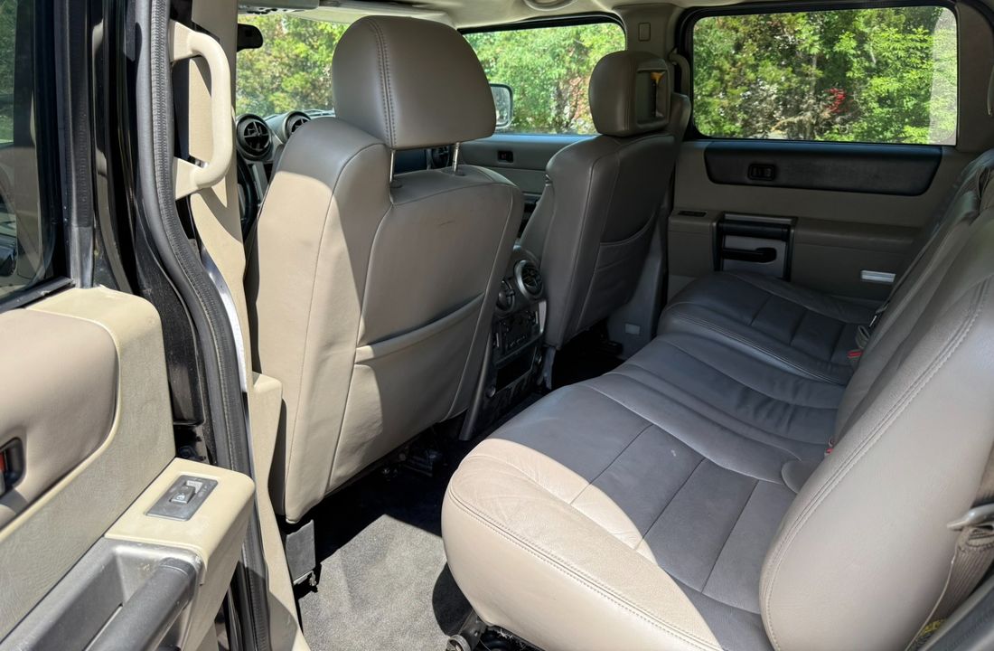 2004 HUMMER H2
