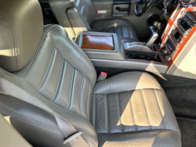 2003 HUMMER H2