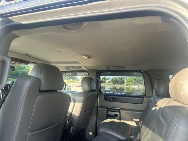 2003 HUMMER H2