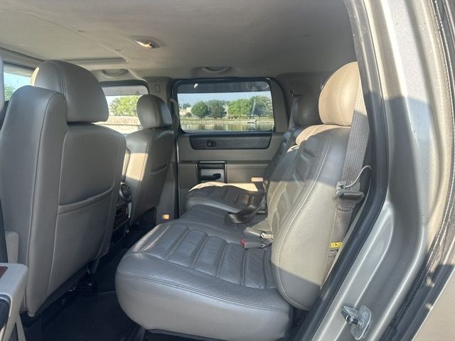 2003 HUMMER H2