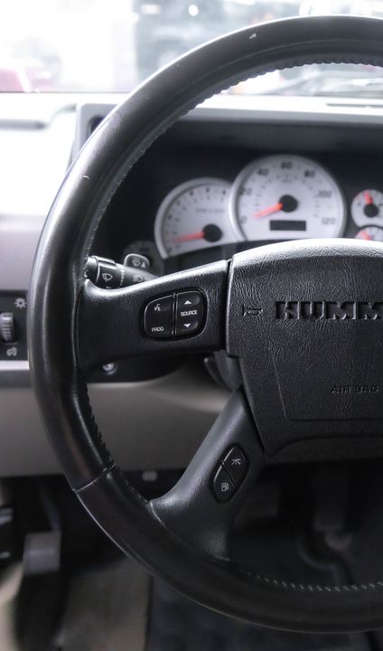 2003 HUMMER H2