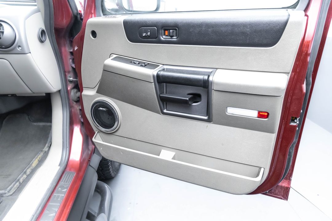 2003 HUMMER H2