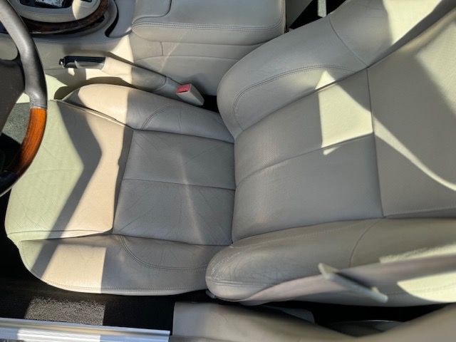 2002 Jaguar XJR