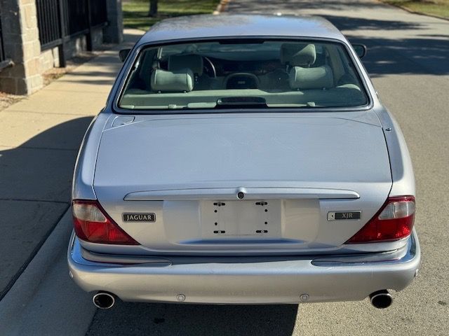 2002 Jaguar XJR