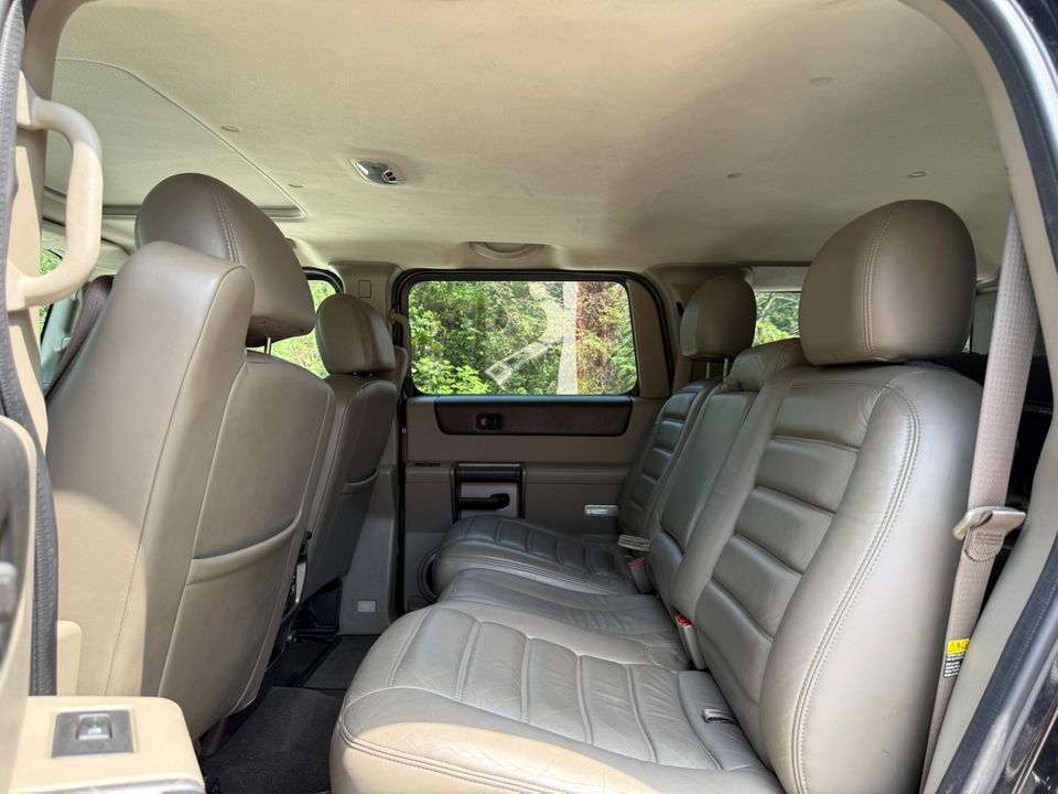 2004 HUMMER H2