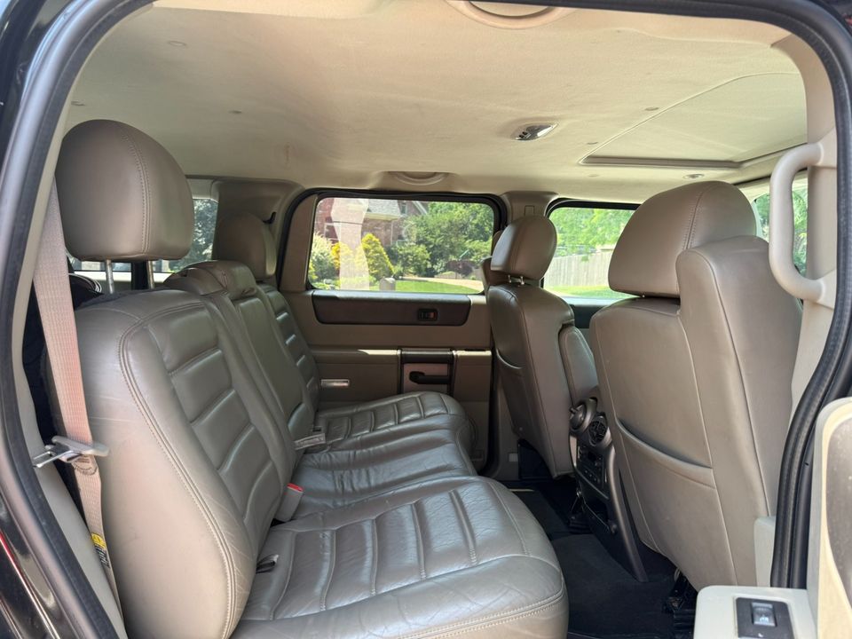 2004 HUMMER H2