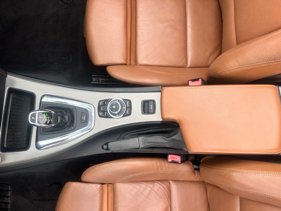 2012 BMW 3 Series