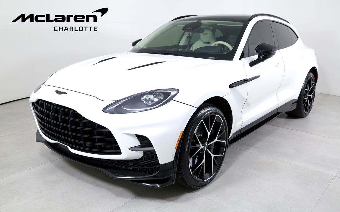 2025 Aston Martin DBX