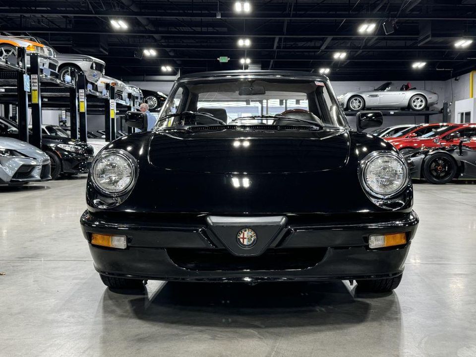 1989 ALFA ROMEO SPIDER
