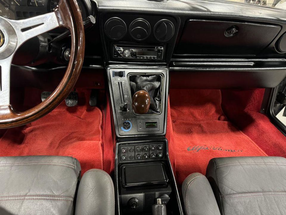 1989 ALFA ROMEO SPIDER