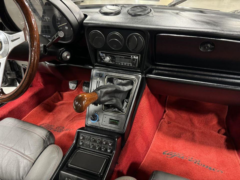 1989 ALFA ROMEO SPIDER