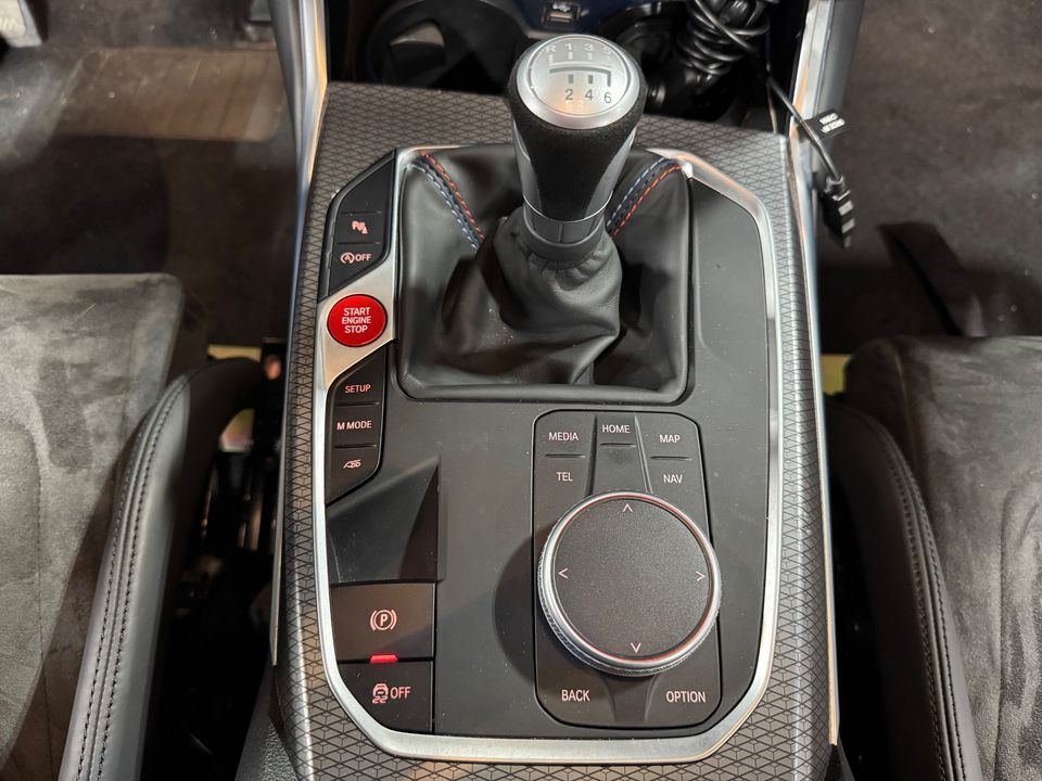 2023 BMW M2