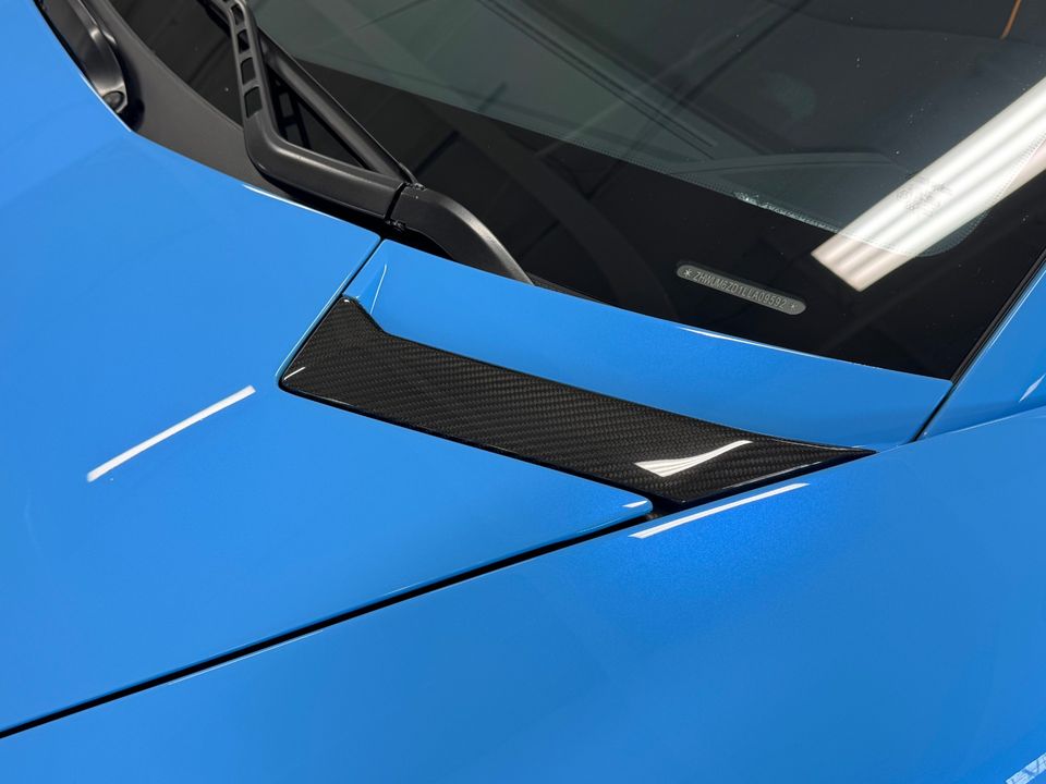 2020 LAMBORGHINI AVENTADOR