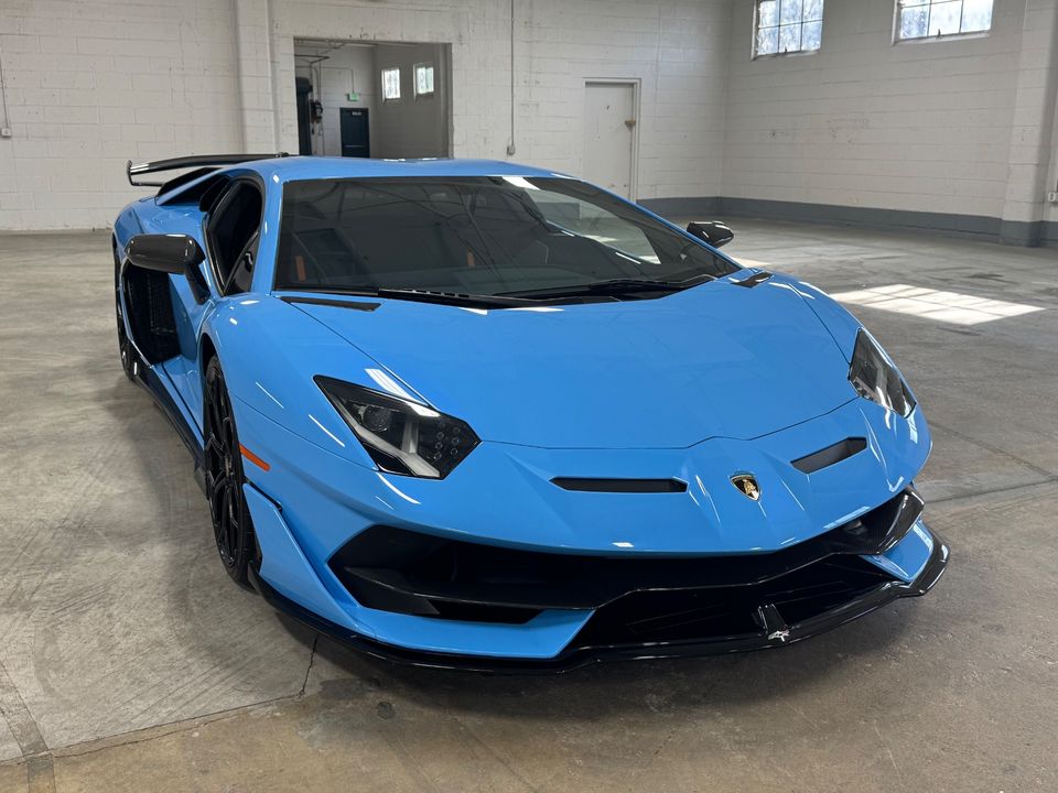 2020 LAMBORGHINI AVENTADOR