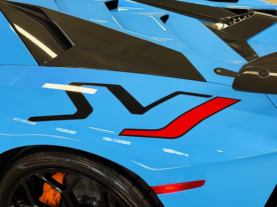 2020 LAMBORGHINI AVENTADOR