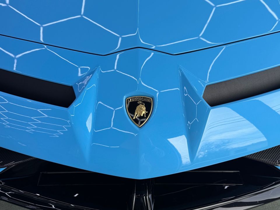 2020 LAMBORGHINI AVENTADOR