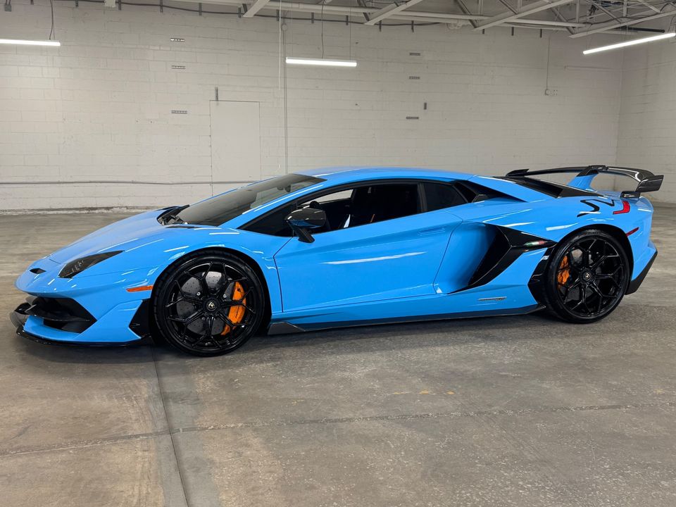 2020 LAMBORGHINI AVENTADOR