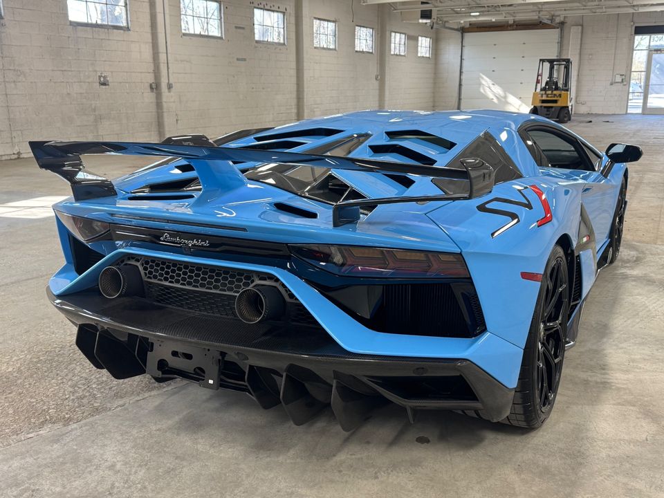 2020 LAMBORGHINI AVENTADOR