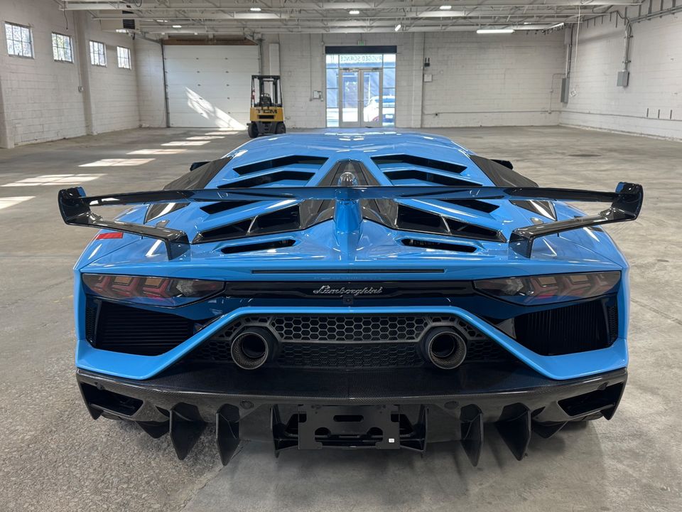 2020 LAMBORGHINI AVENTADOR