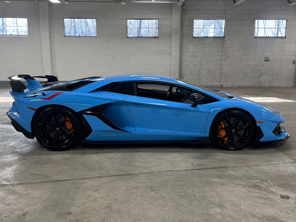 2020 LAMBORGHINI AVENTADOR