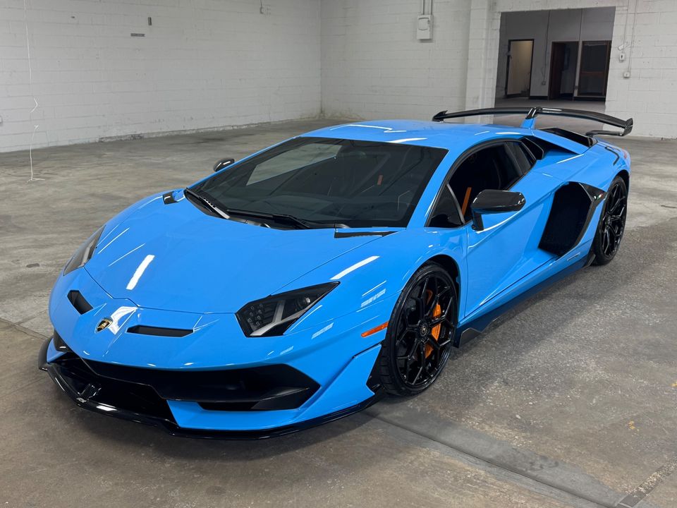 2020 LAMBORGHINI AVENTADOR