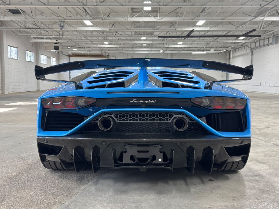 2020 LAMBORGHINI AVENTADOR