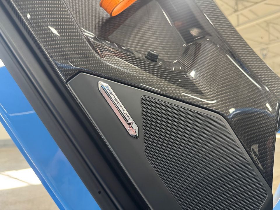 2020 LAMBORGHINI AVENTADOR