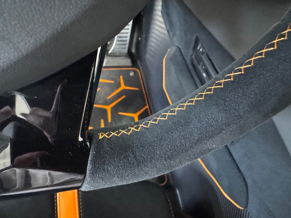 2020 LAMBORGHINI AVENTADOR