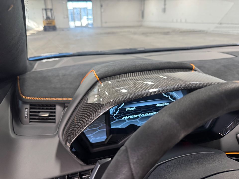 2020 LAMBORGHINI AVENTADOR