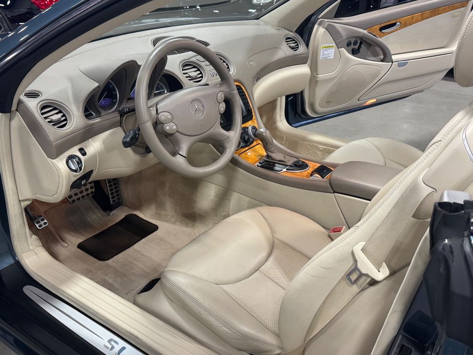 2004 Mercedes-Benz SL-CLASS