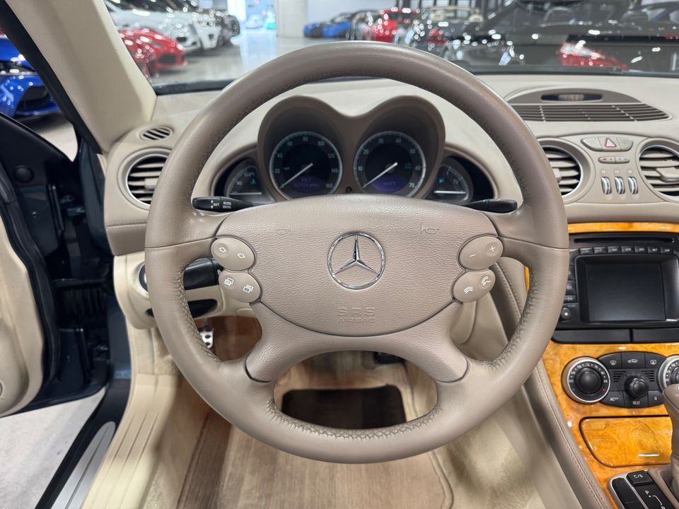 2004 Mercedes-Benz SL-CLASS