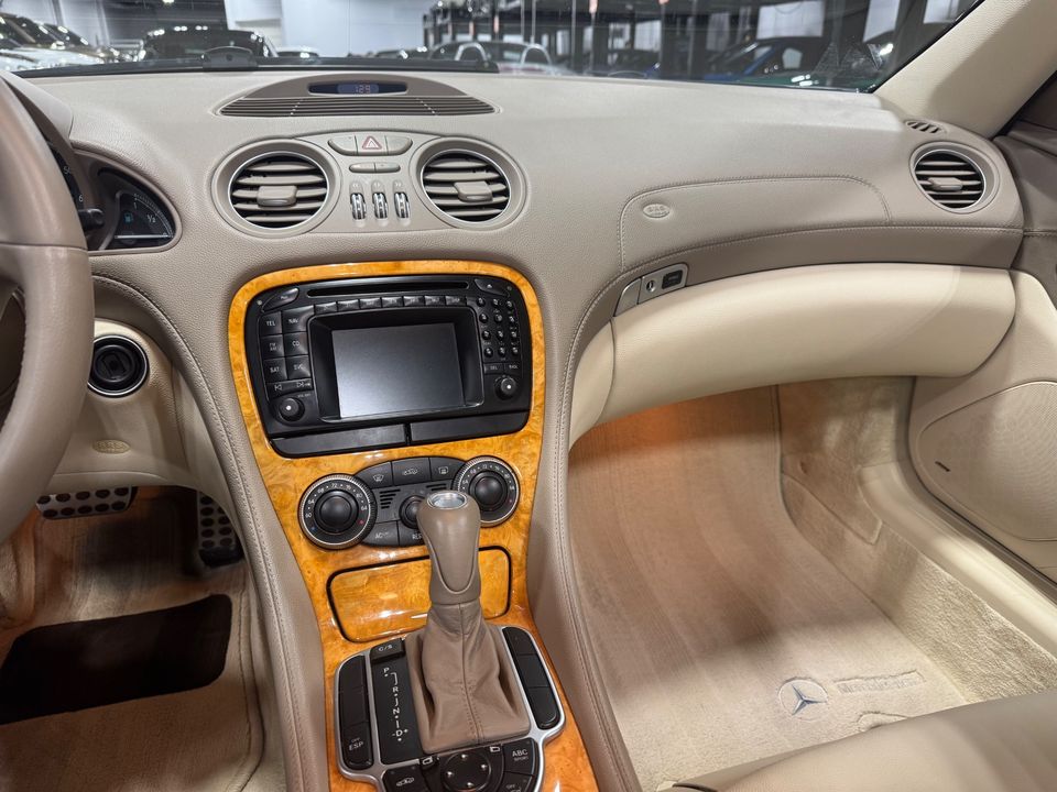 2004 Mercedes-Benz SL-CLASS
