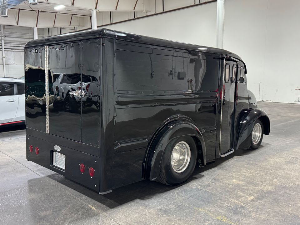 1964 DIVCO MILK TRUCK