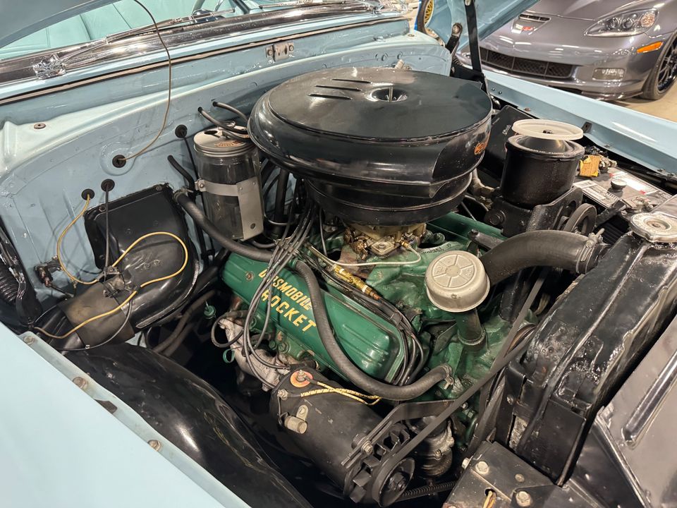 1952 OLDSMOBILE 98 CONVERTIBLE