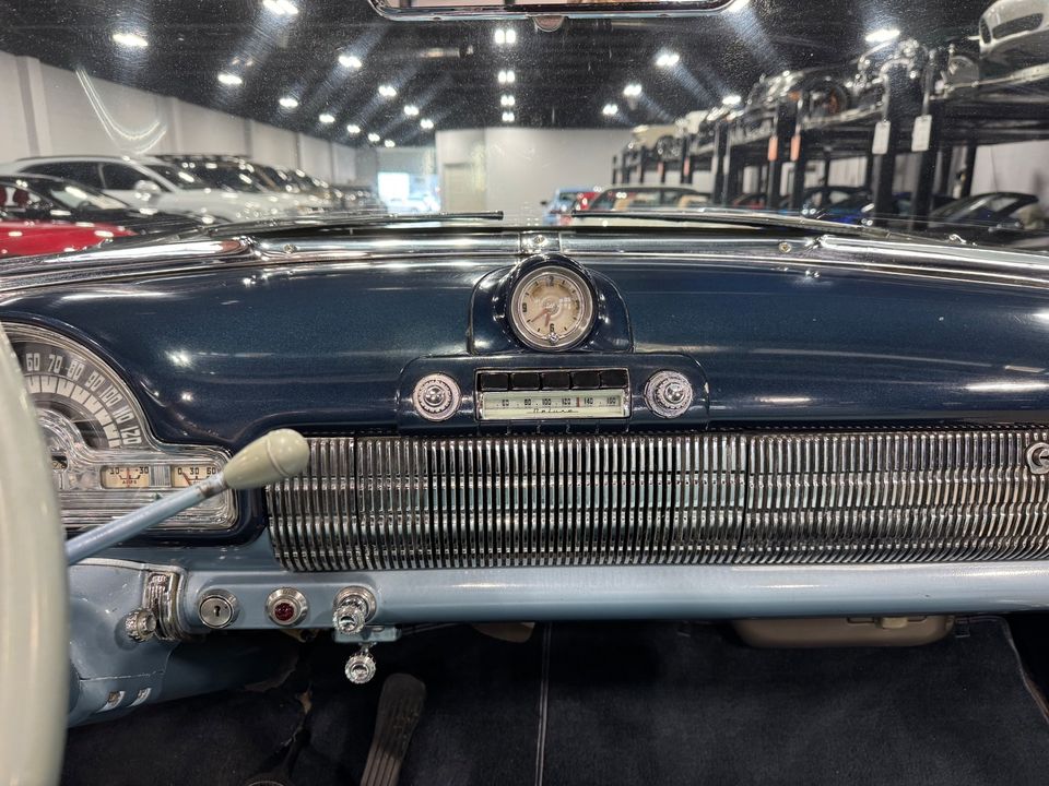 1952 OLDSMOBILE 98 CONVERTIBLE