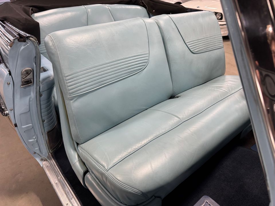 1952 OLDSMOBILE 98 CONVERTIBLE