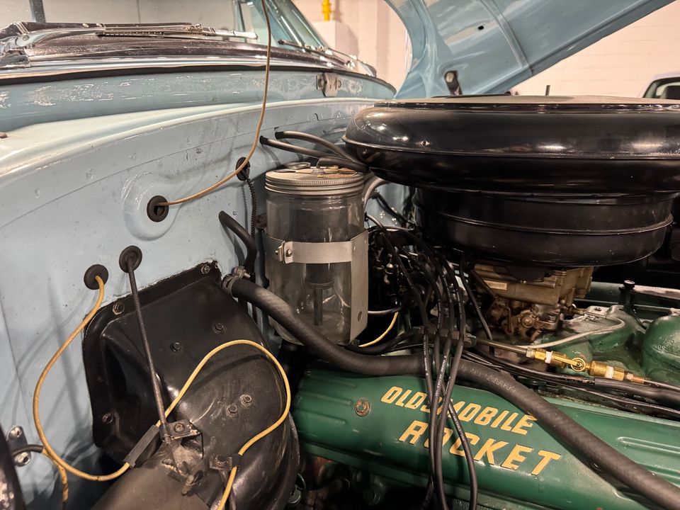 1952 OLDSMOBILE 98 CONVERTIBLE