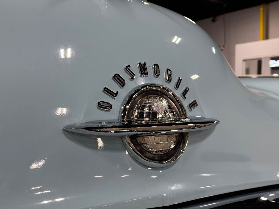 1952 OLDSMOBILE 98 CONVERTIBLE