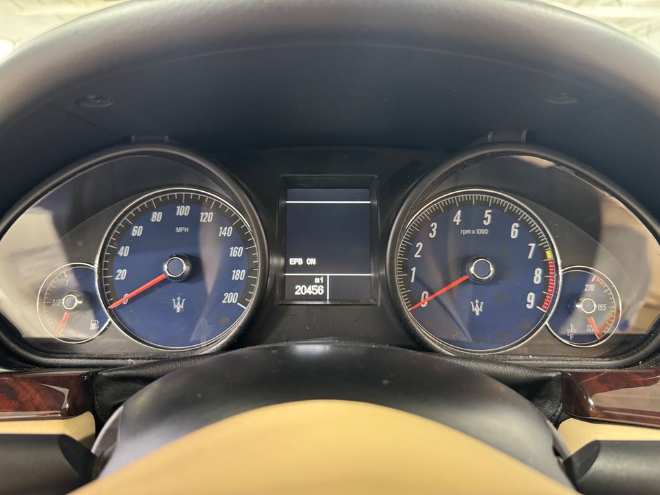 2014 MASERATI GRANTURISMO
