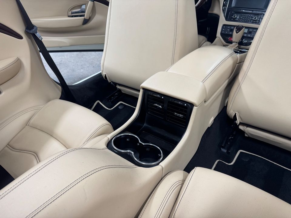 2014 MASERATI GRANTURISMO