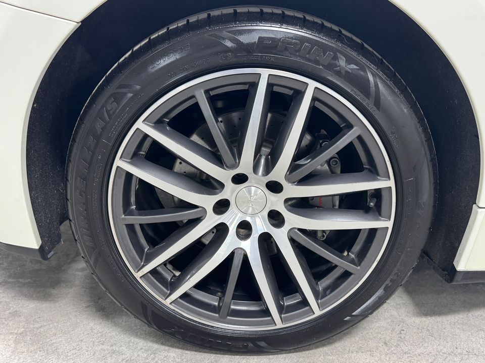 2014 MASERATI GRANTURISMO