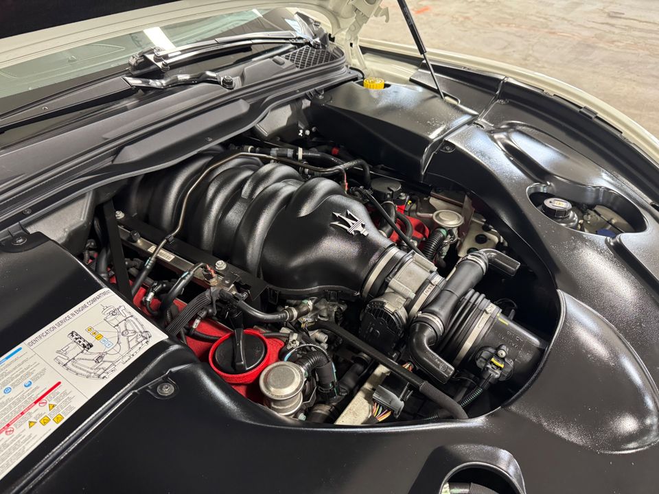 2014 MASERATI GRANTURISMO