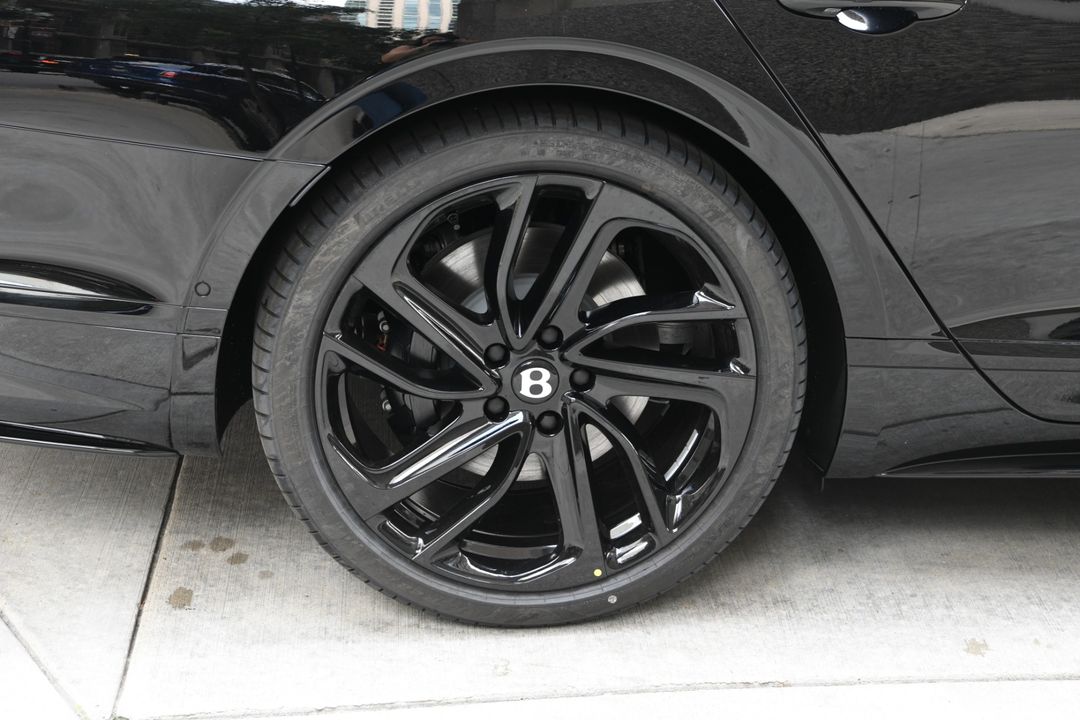 2025 Bentley Flying Spur