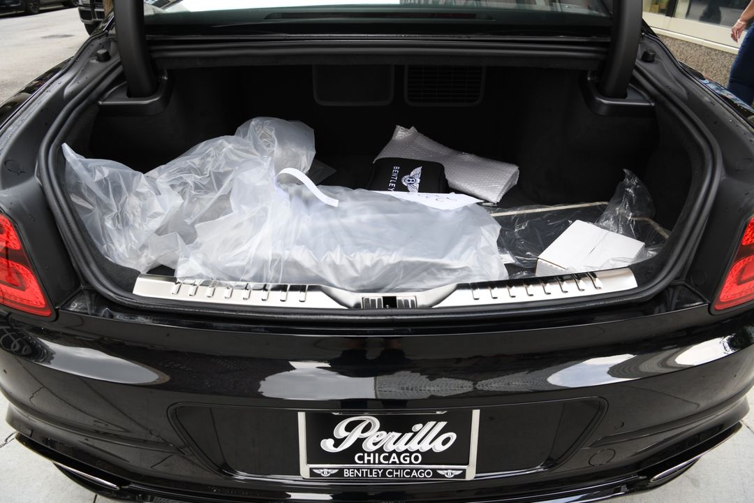 2025 Bentley Flying Spur