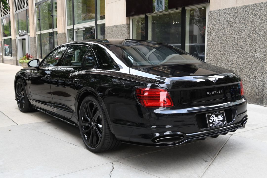 2025 Bentley Flying Spur