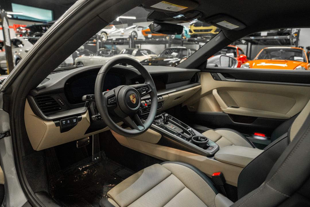 2025 Porsche 911