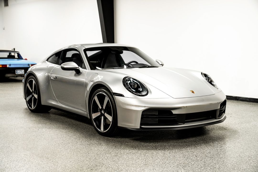 2025 Porsche 911