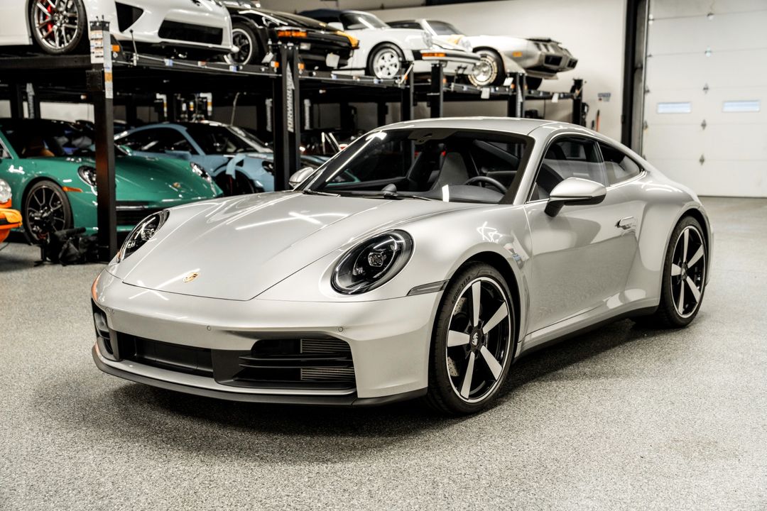 2025 Porsche 911